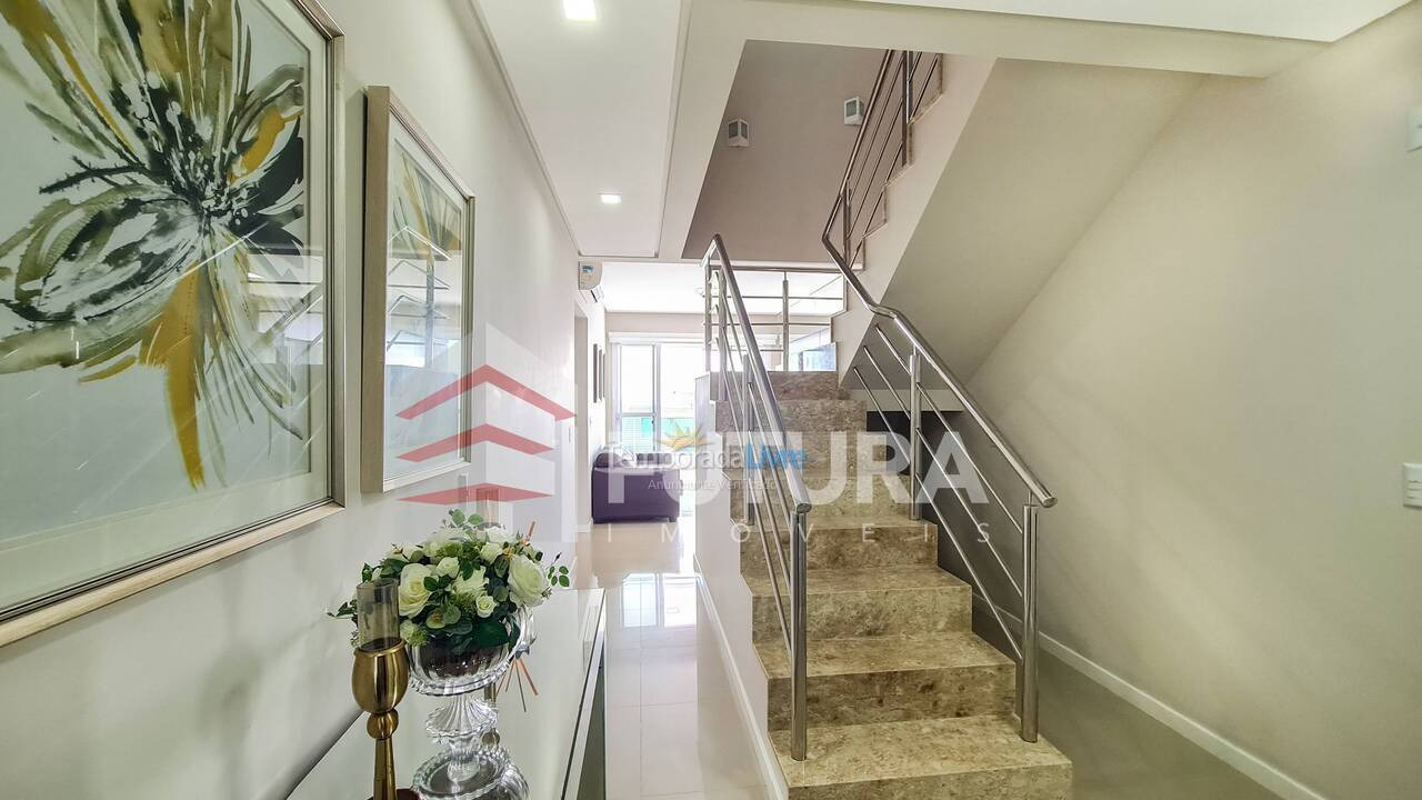 Apartamento para aluguel de temporada em Bombinhas (Canto Grande)