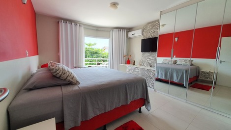 Adosado a 200mts del mar con piscina climatizada y cubierta