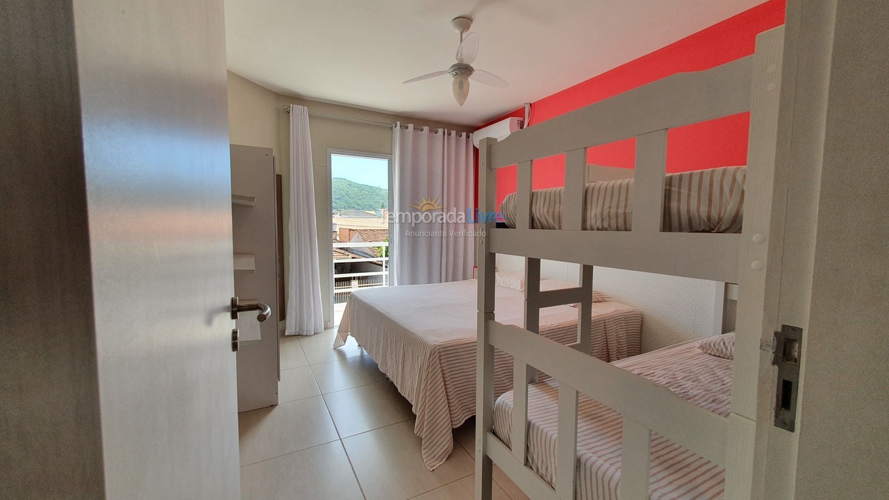 Casa para alquiler de vacaciones em São Francisco do Sul (Prainha)