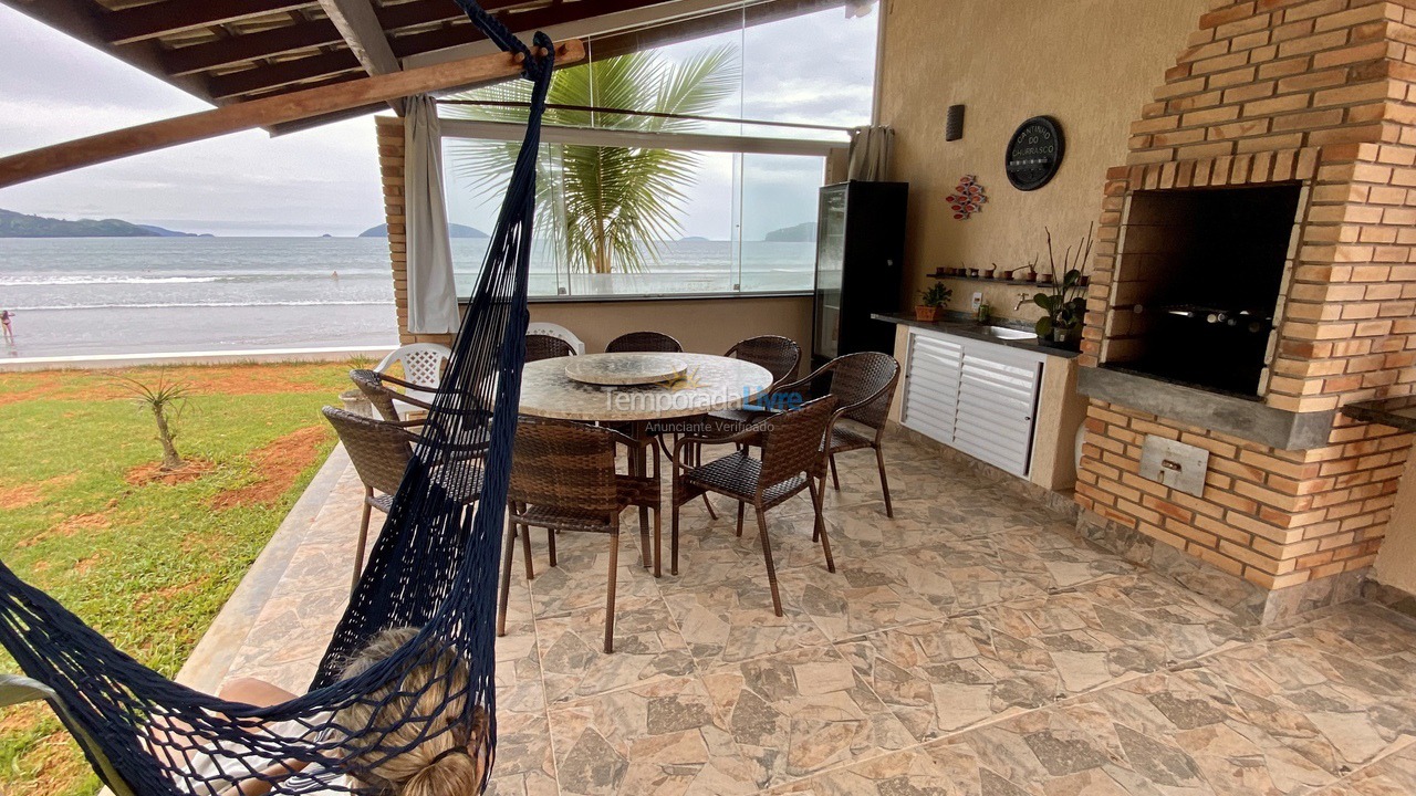 Casa para aluguel de temporada em Ubatuba (Maranduba)