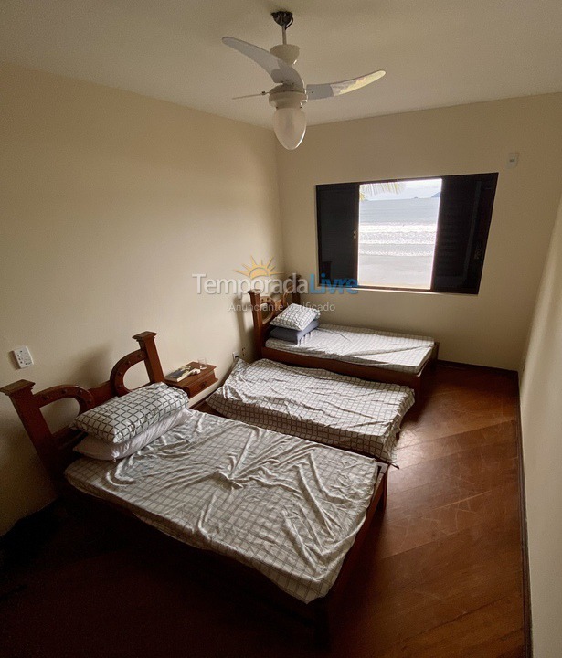 Casa para aluguel de temporada em Ubatuba (Maranduba)