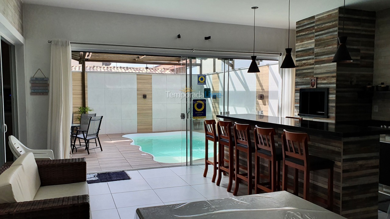 Casa para alquiler de vacaciones em São Francisco do Sul (Prainha)