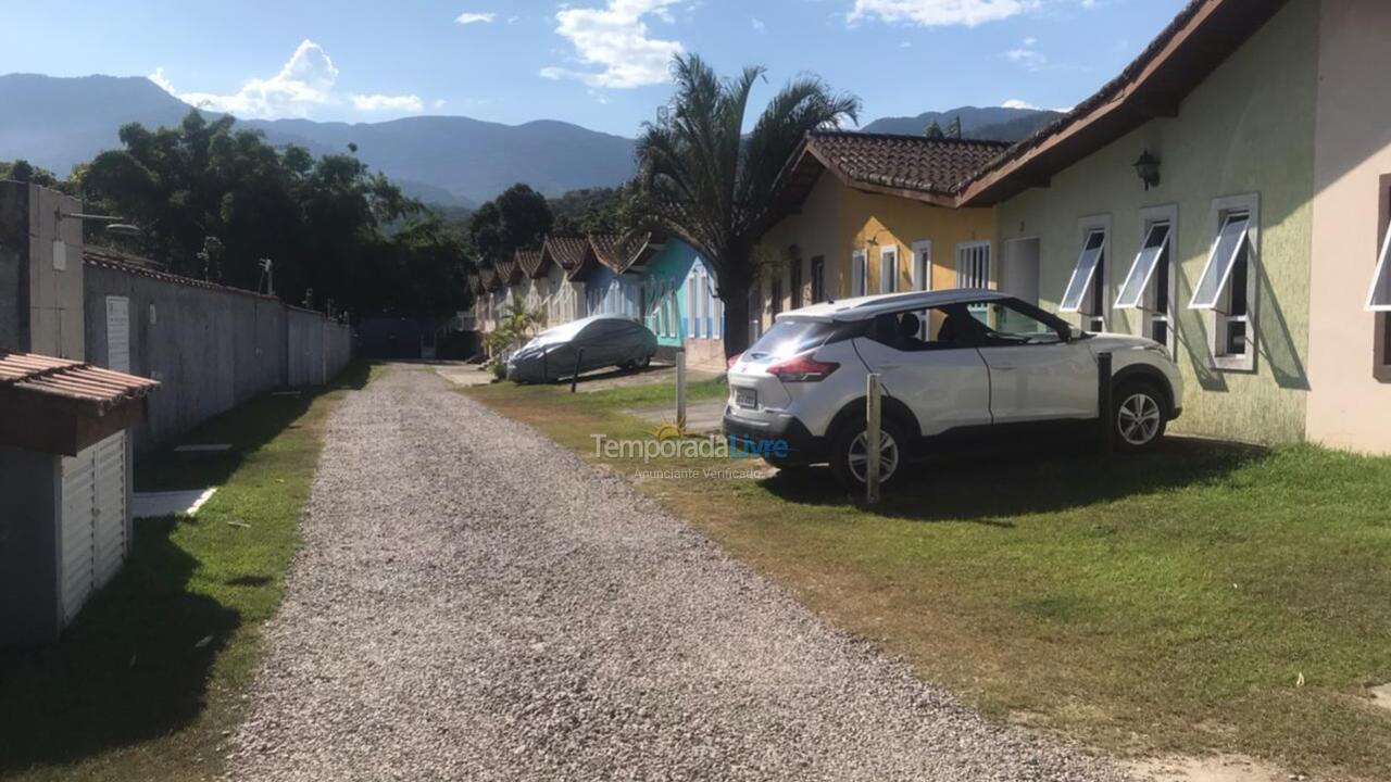 Casa para alquiler de vacaciones em Ubatuba (Maranduba)