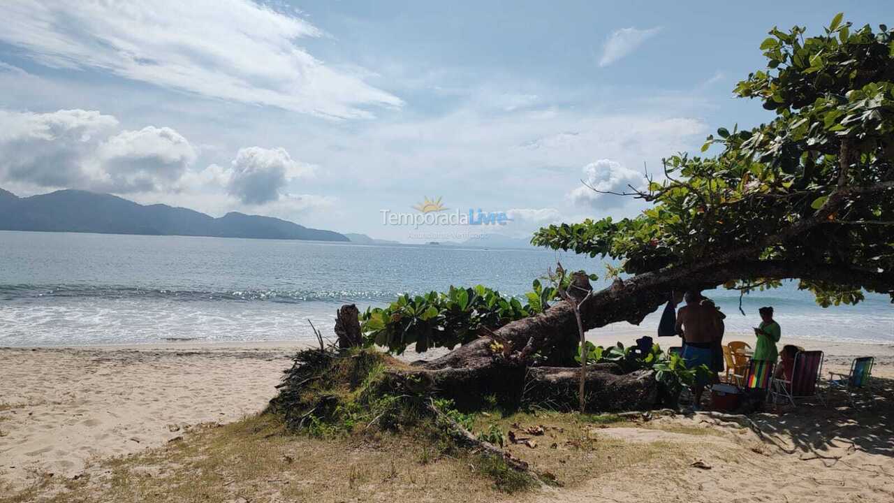 Casa para alquiler de vacaciones em Ubatuba (Maranduba)