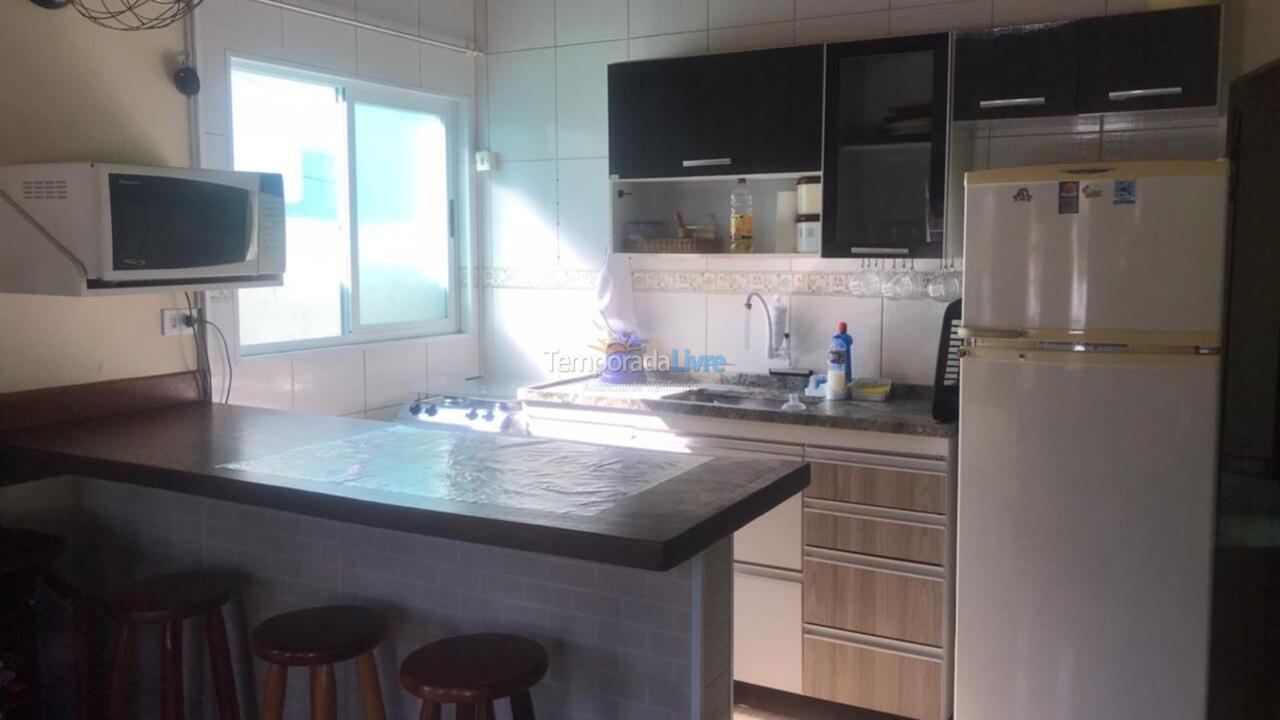 Casa para alquiler de vacaciones em Ubatuba (Maranduba)