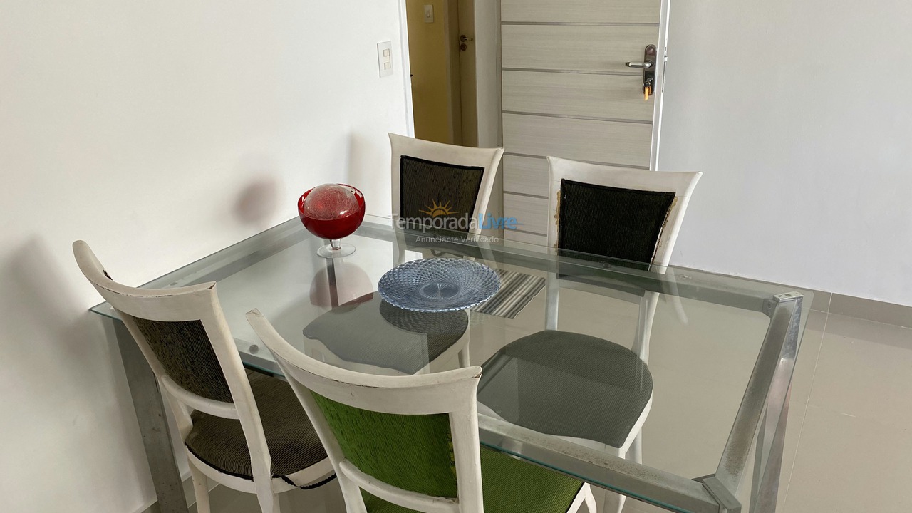 Apartamento para aluguel de temporada em Jaboatão dos Guararapes (Praia de Piedade Pe)