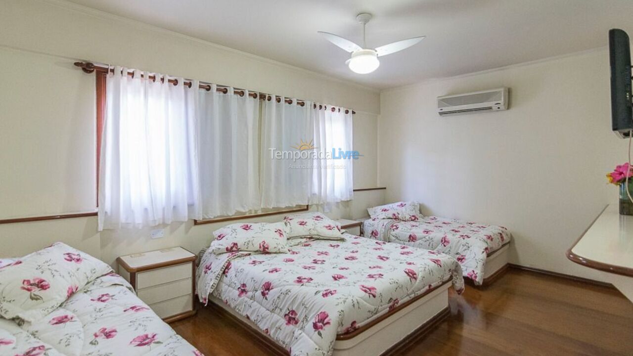 Casa para alquiler de vacaciones em Indaiatuba (Condomínio Helvetia Country Residencial)