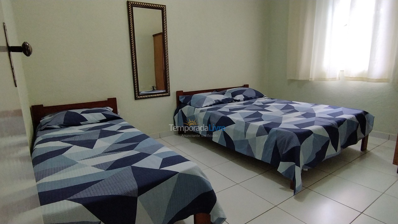 Casa para aluguel de temporada em Ubatuba (Praia do Lázaro)