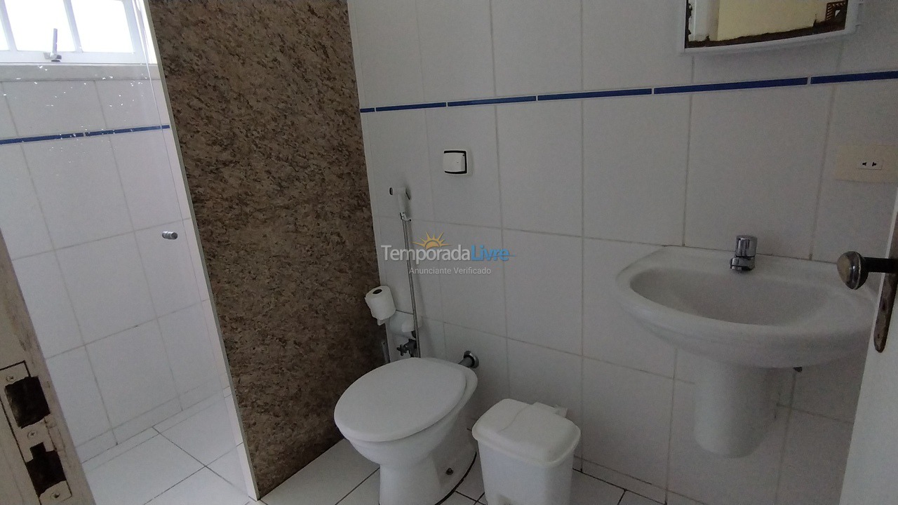 Casa para aluguel de temporada em Ubatuba (Praia do Lázaro)