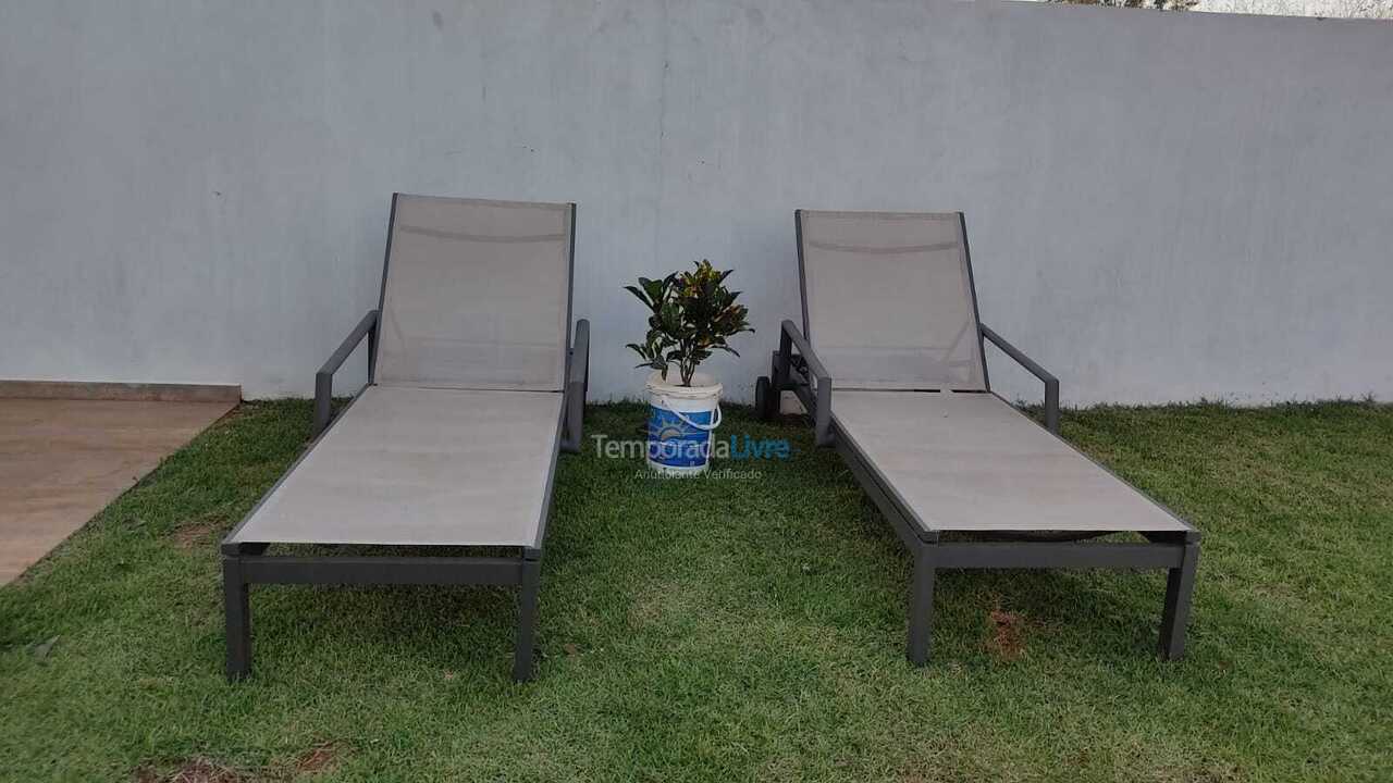 Casa para alquiler de vacaciones em Itaí (Riviera Santa Cristina)