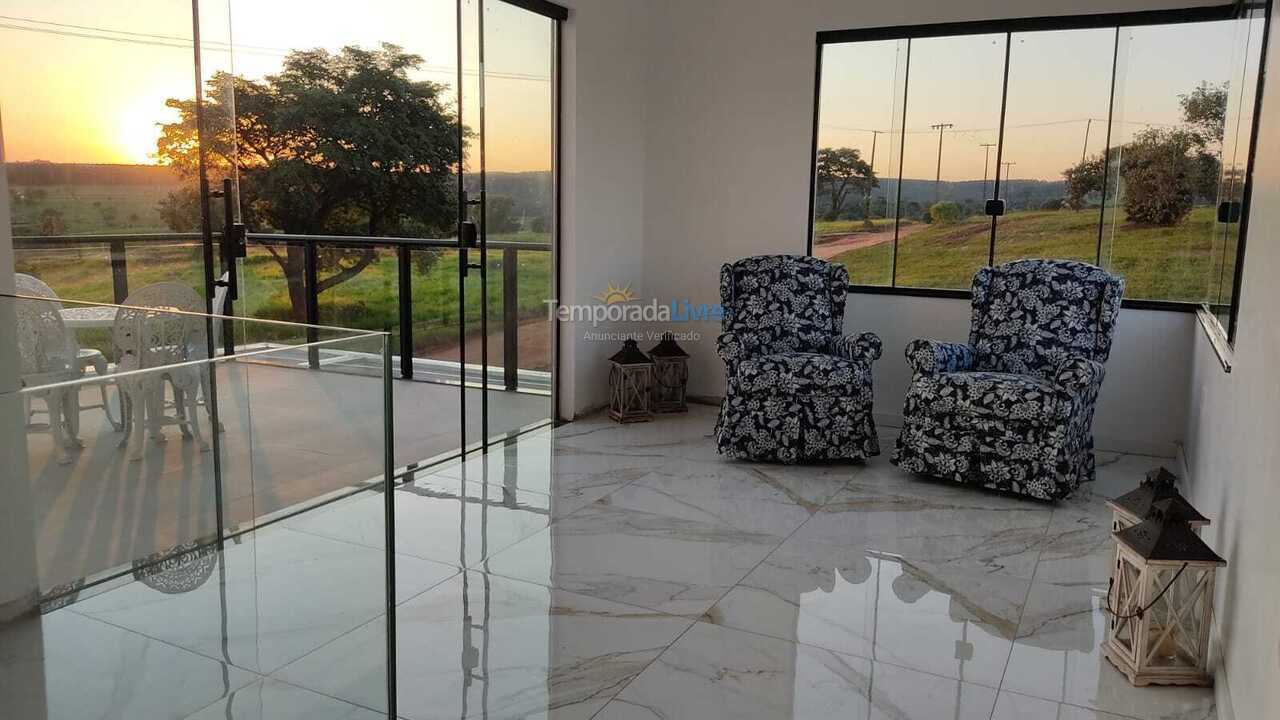 Casa para alquiler de vacaciones em Itaí (Riviera Santa Cristina)