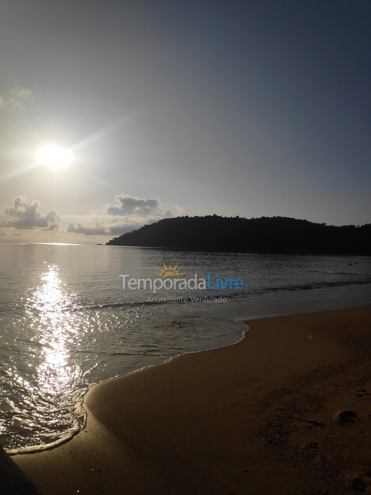 Casa para aluguel de temporada em Paraty (Praia Grande)