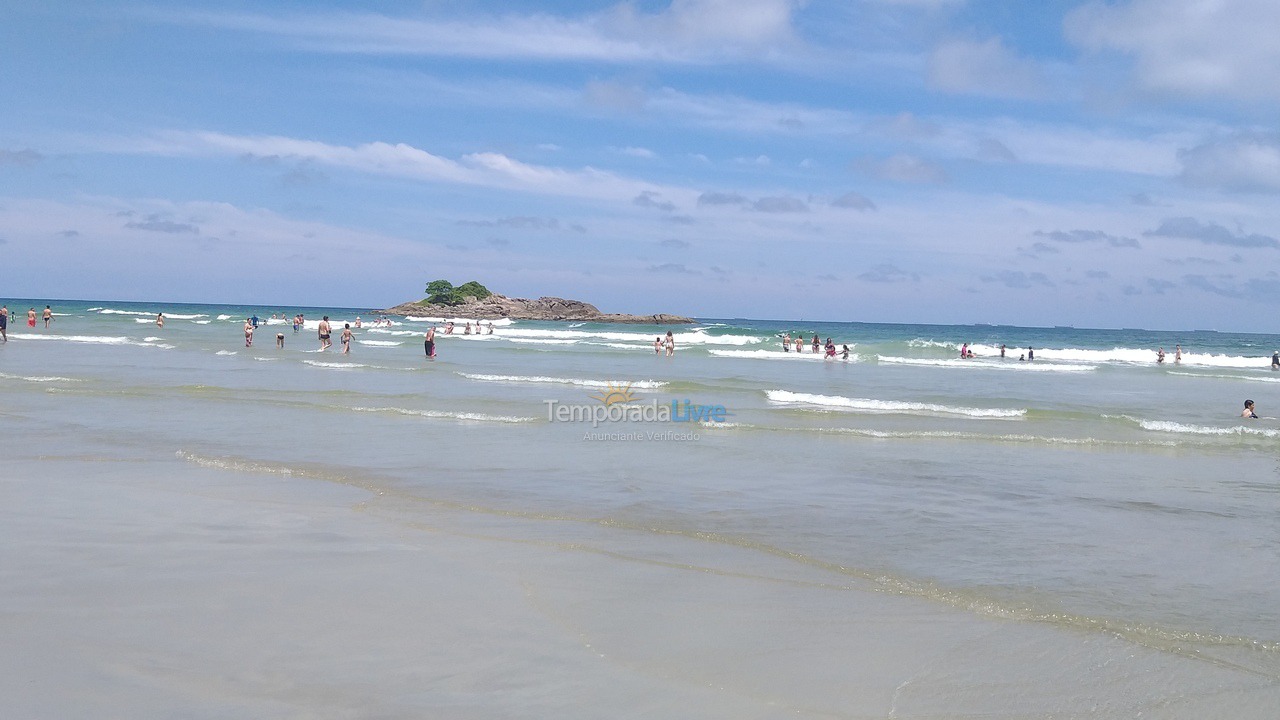 Apartment for vacation rental in Guarujá (Pitangueiras)