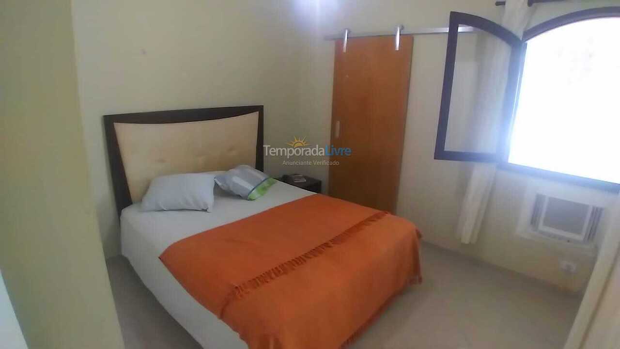 Apartamento para aluguel de temporada em Guarujá (Enseada)