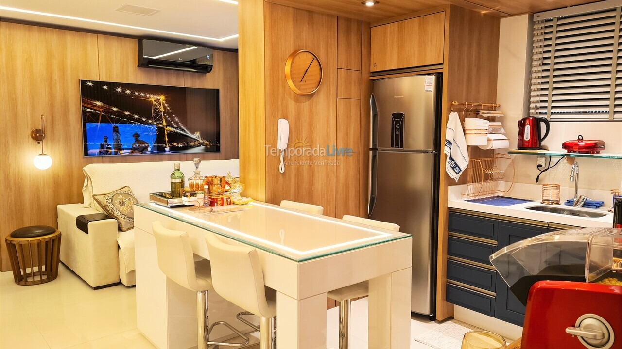 Apartment for vacation rental in Florianópolis (Centro)