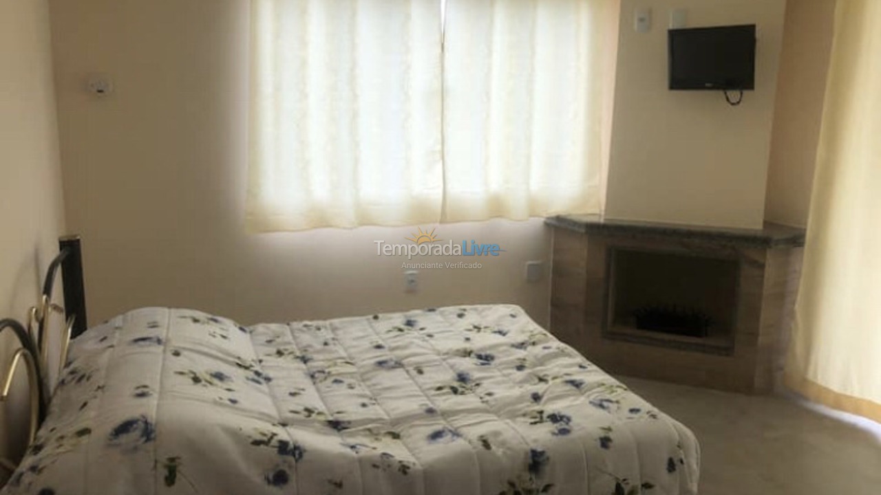 House for vacation rental in Valença (Conservatória)