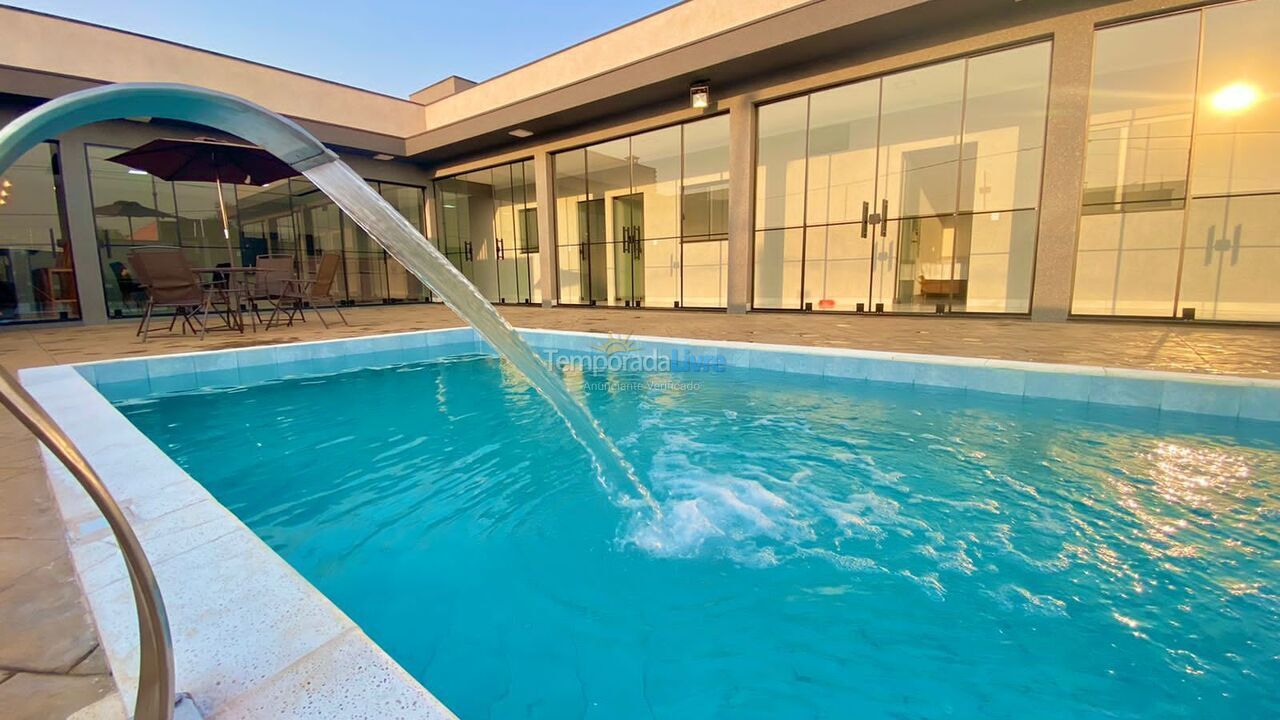 House for vacation rental in Olímpia (Jardin Residencial Parque Vila Lobos)