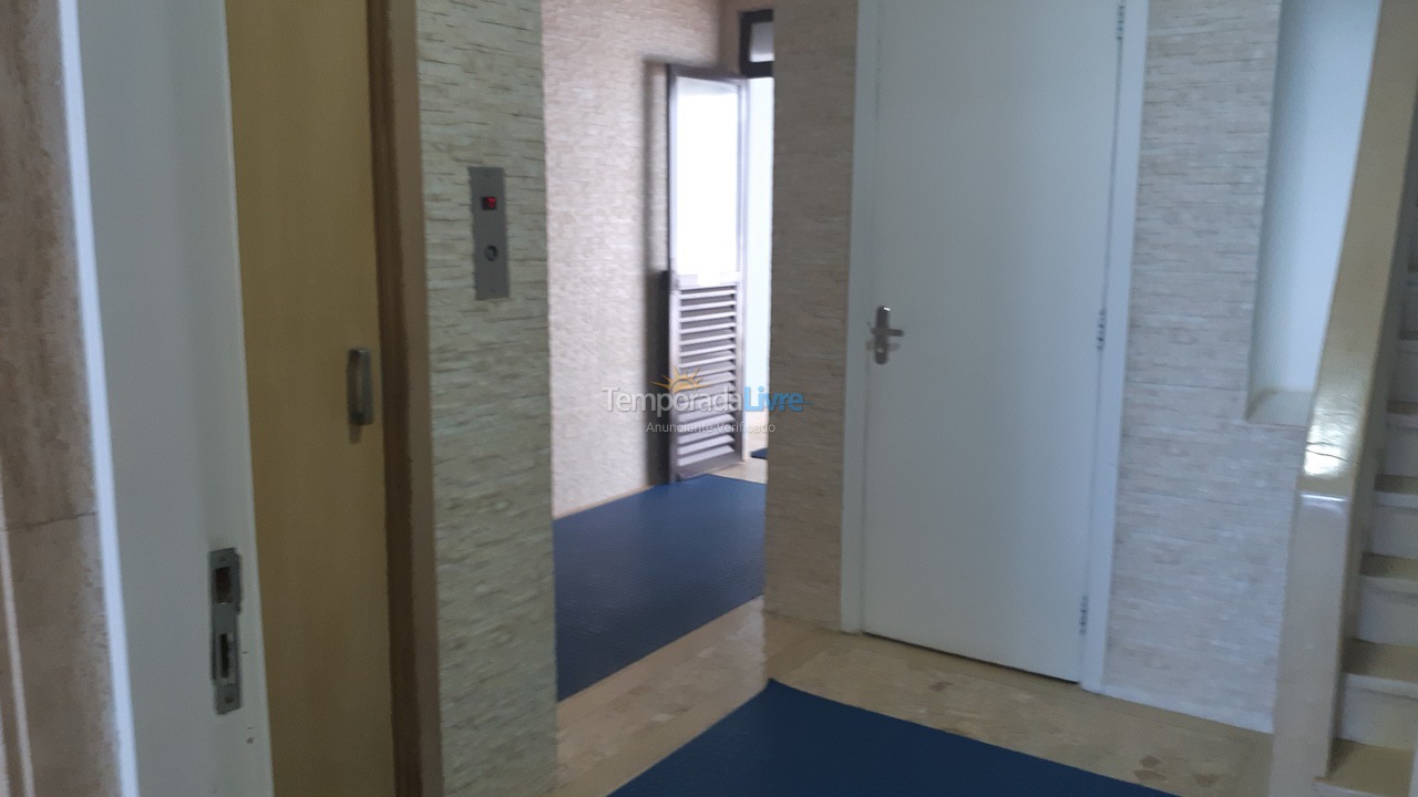 Apartamento para alquiler de vacaciones em Guarujá (Pitangueiras)