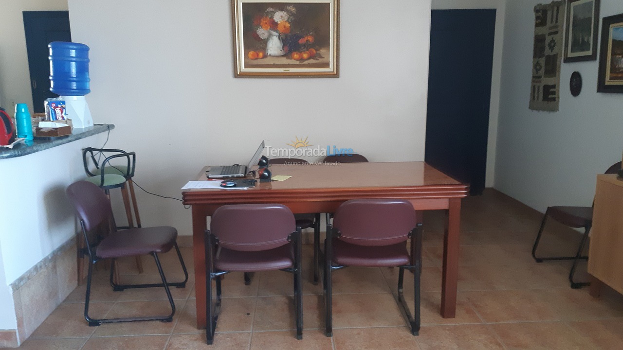 Apartamento para alquiler de vacaciones em Guarujá (Pitangueiras)