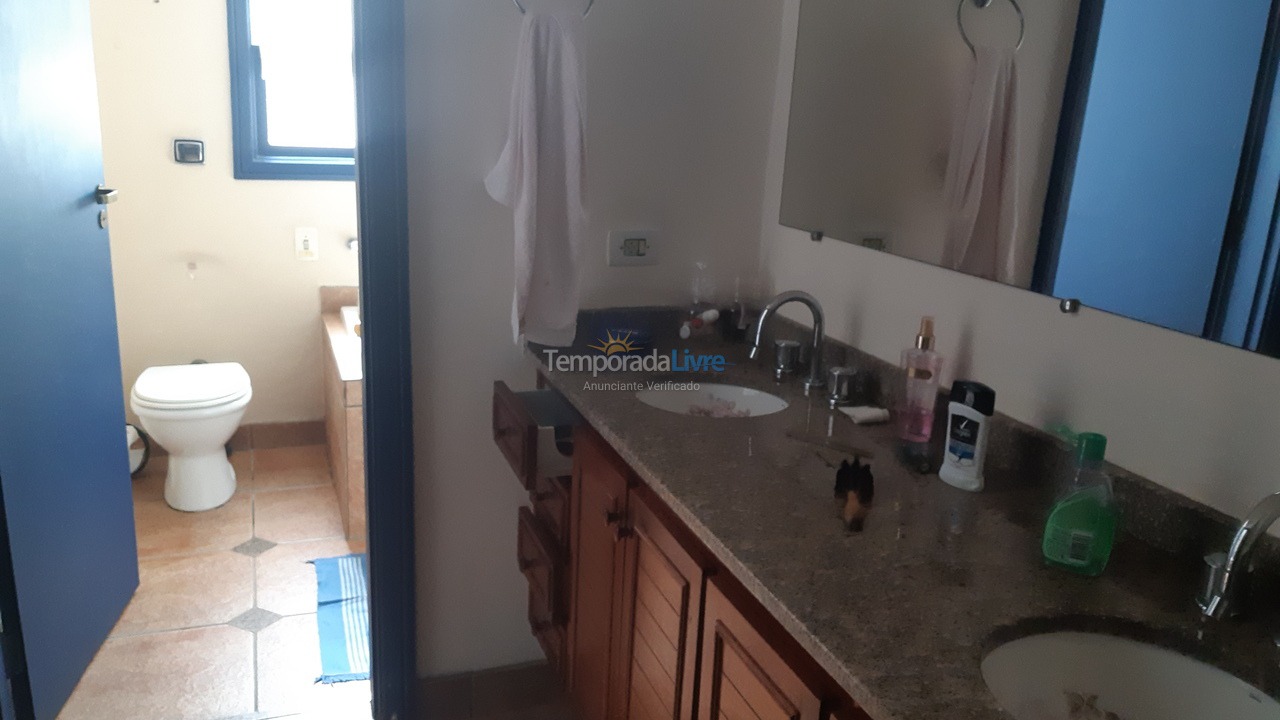 Apartamento para alquiler de vacaciones em Guarujá (Pitangueiras)