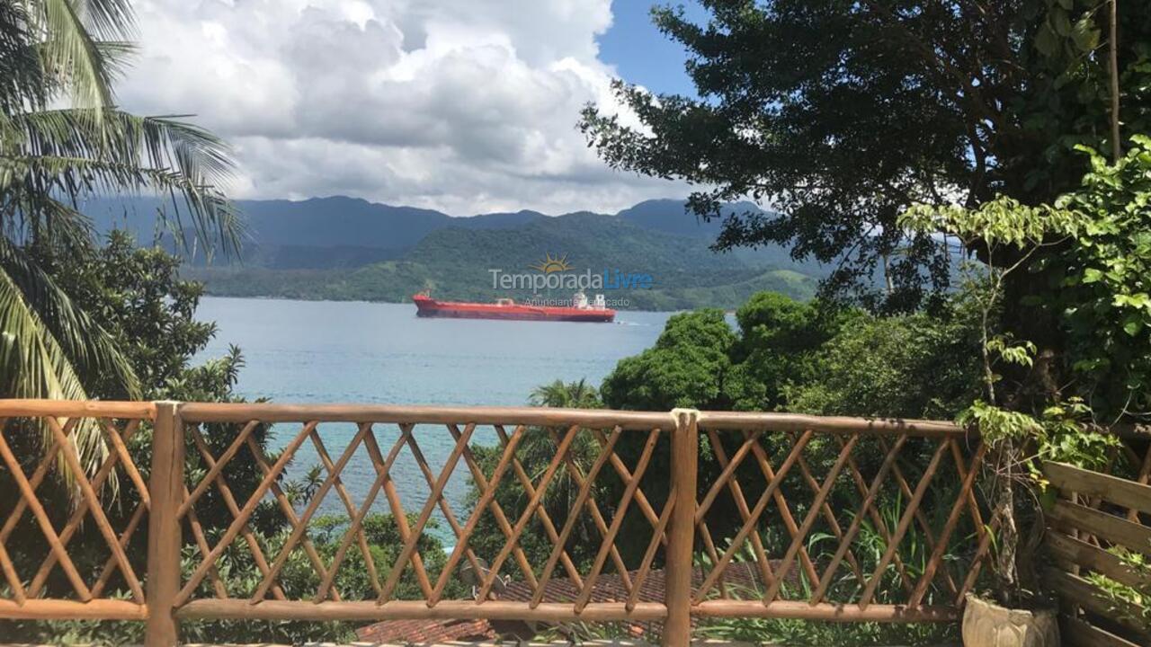 Casa para alquiler de vacaciones em Ilhabela (Praia do Portinho)