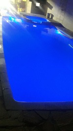 Casa com piscina hidromassagem e prainha - Itanhaém