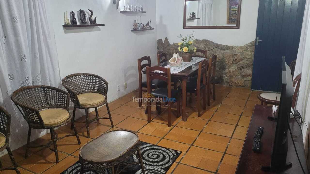 Casa para aluguel de temporada em Arraial do Cabo (Pontal do Atalaia)