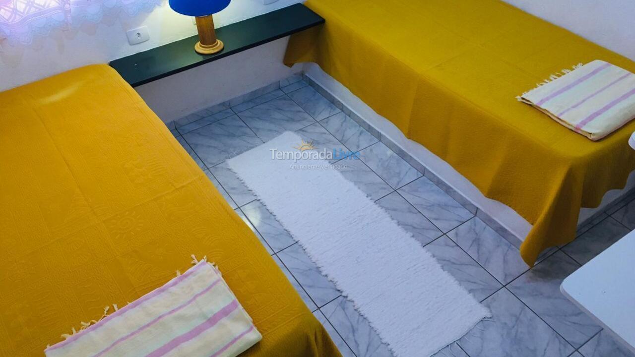 Casa para alquiler de vacaciones em Ubatuba (Praia das Toninhas)