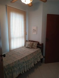 APARTAMENTO 10 PESSOAS 300 M DA PRAIA COM WIFI - GUARUJÁ ENSEADA