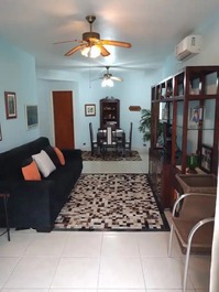 APARTAMENTO 10 PESSOAS 300 M DA PRAIA COM WIFI - GUARUJÁ ENSEADA