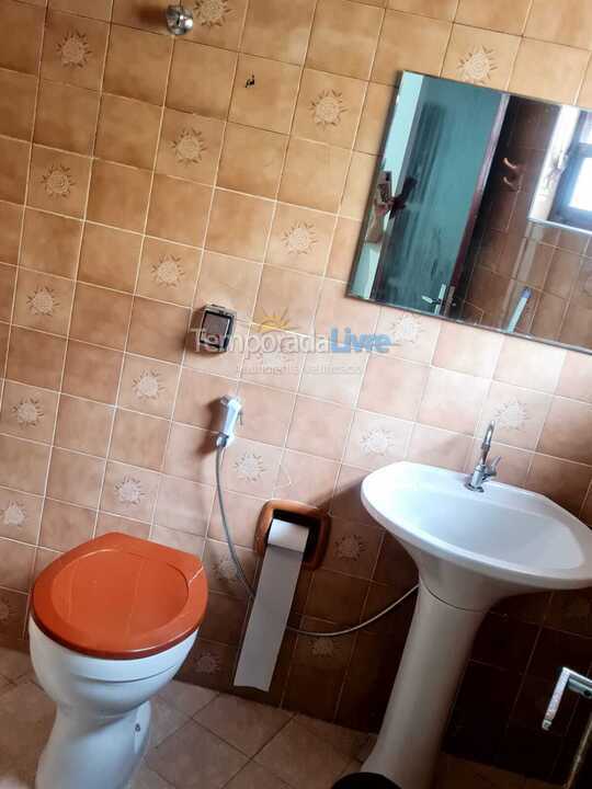 Casa para aluguel de temporada em Praia Grande (Praia do Caiçara)