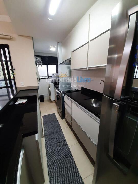 Apartment for vacation rental in Guarujá (Pitangueiras)