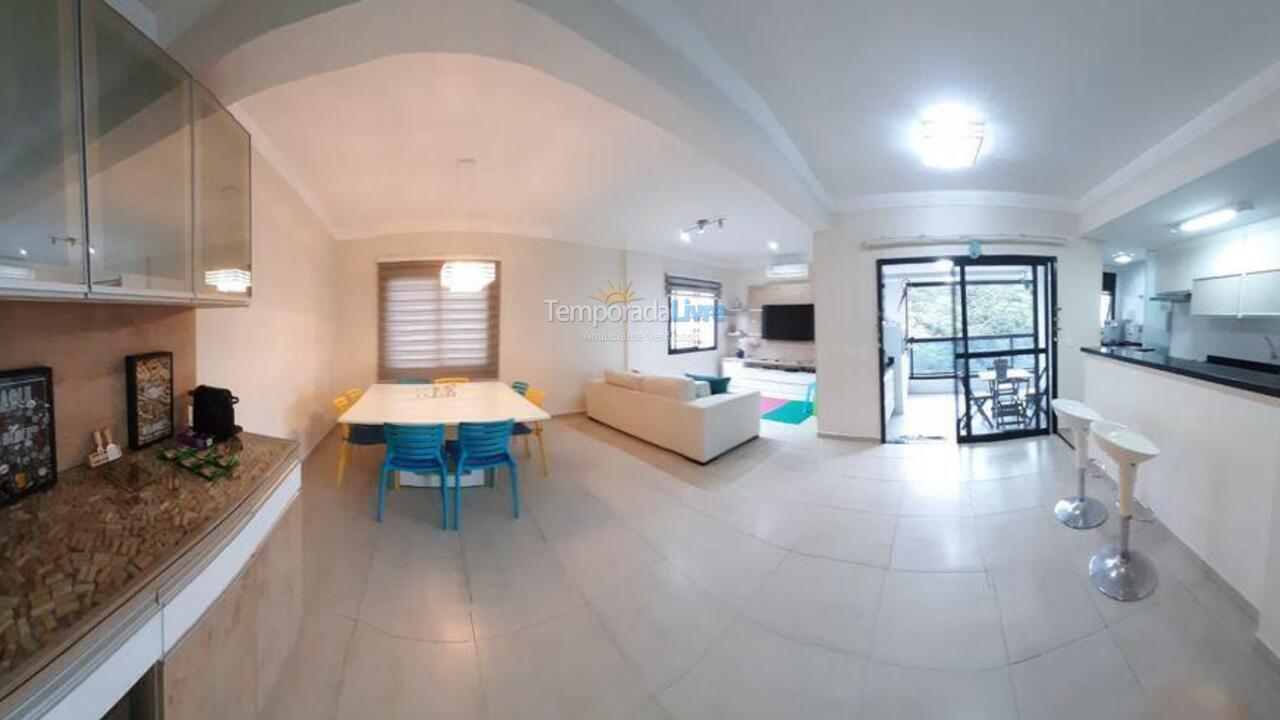 Apartment for vacation rental in Guarujá (Pitangueiras)