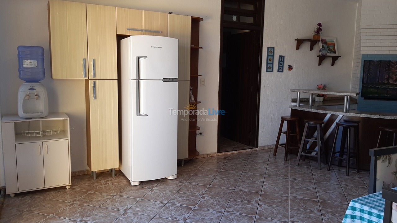 Casa para alquiler de vacaciones em Balneário Piçarras (Piçarras)