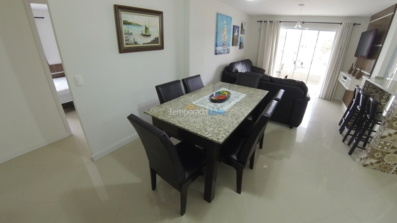 Apartment for vacation rental in Bombinhas (Praia de Bombas)