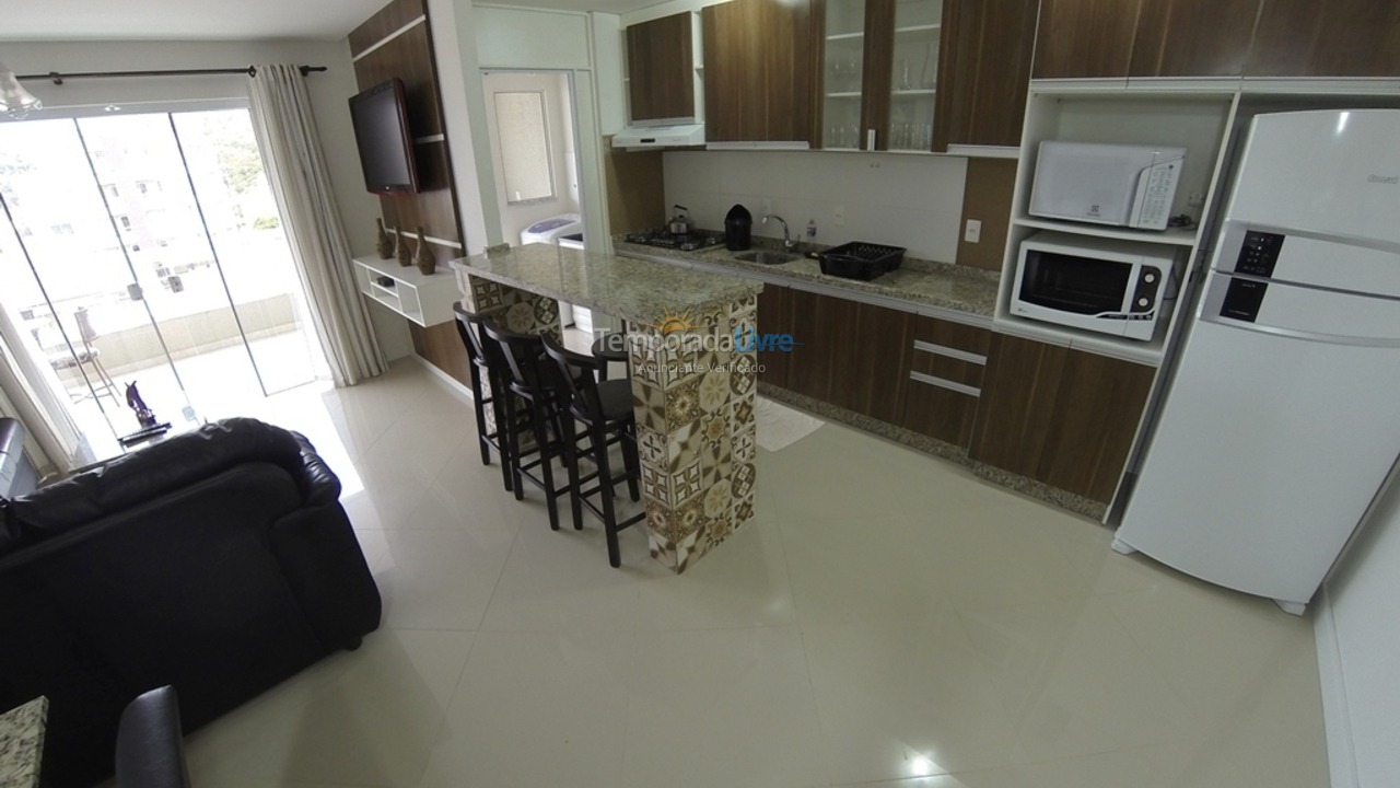 Apartment for vacation rental in Bombinhas (Praia de Bombas)