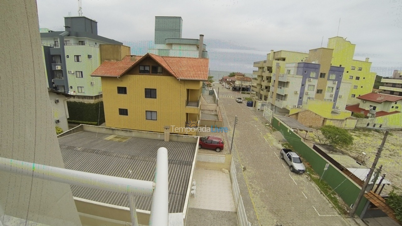Apartment for vacation rental in Bombinhas (Praia de Bombas)