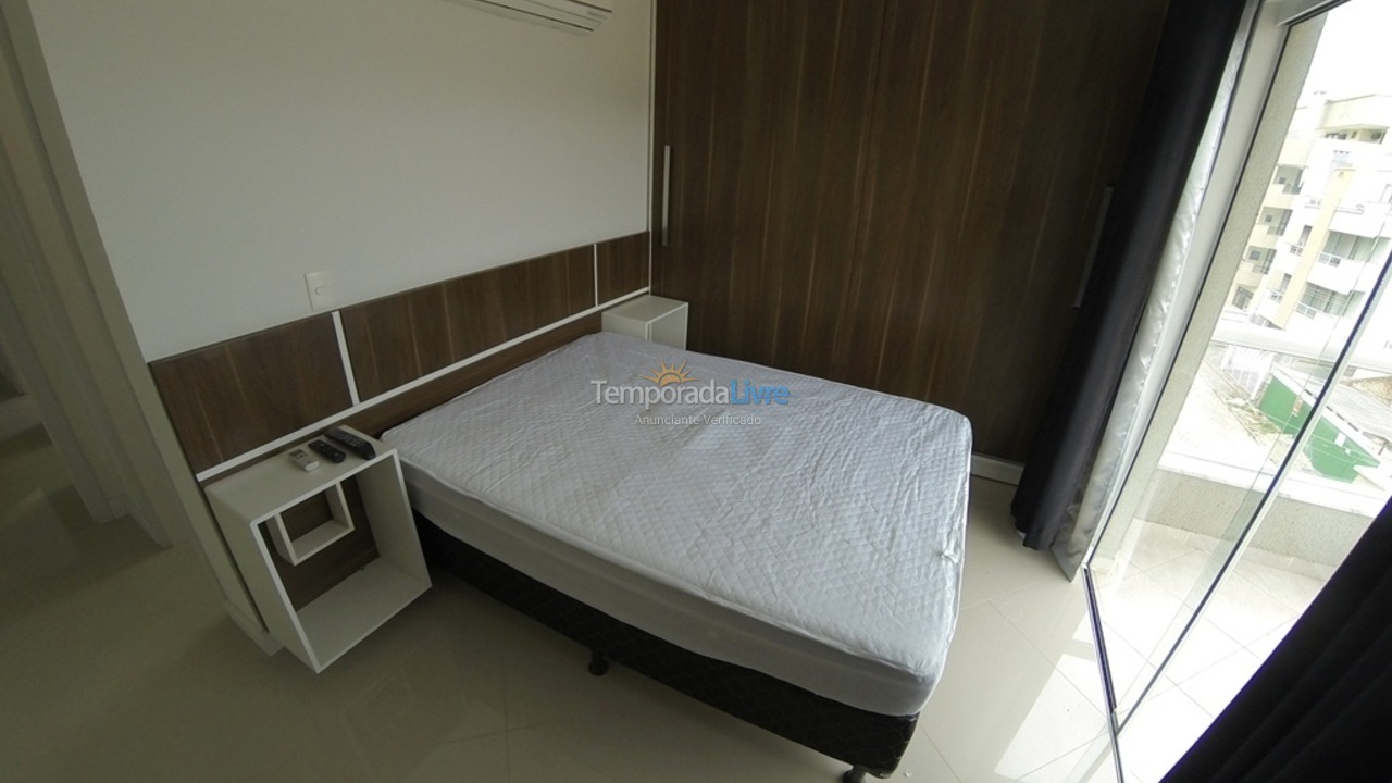 Apartment for vacation rental in Bombinhas (Praia de Bombas)