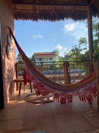 Casa de praia rústica com conforto e excelente localização