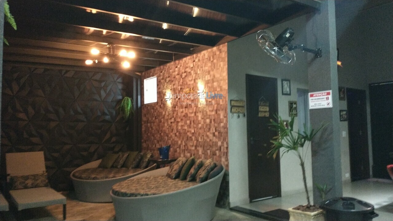 House for vacation rental in Lins (Rebouças)