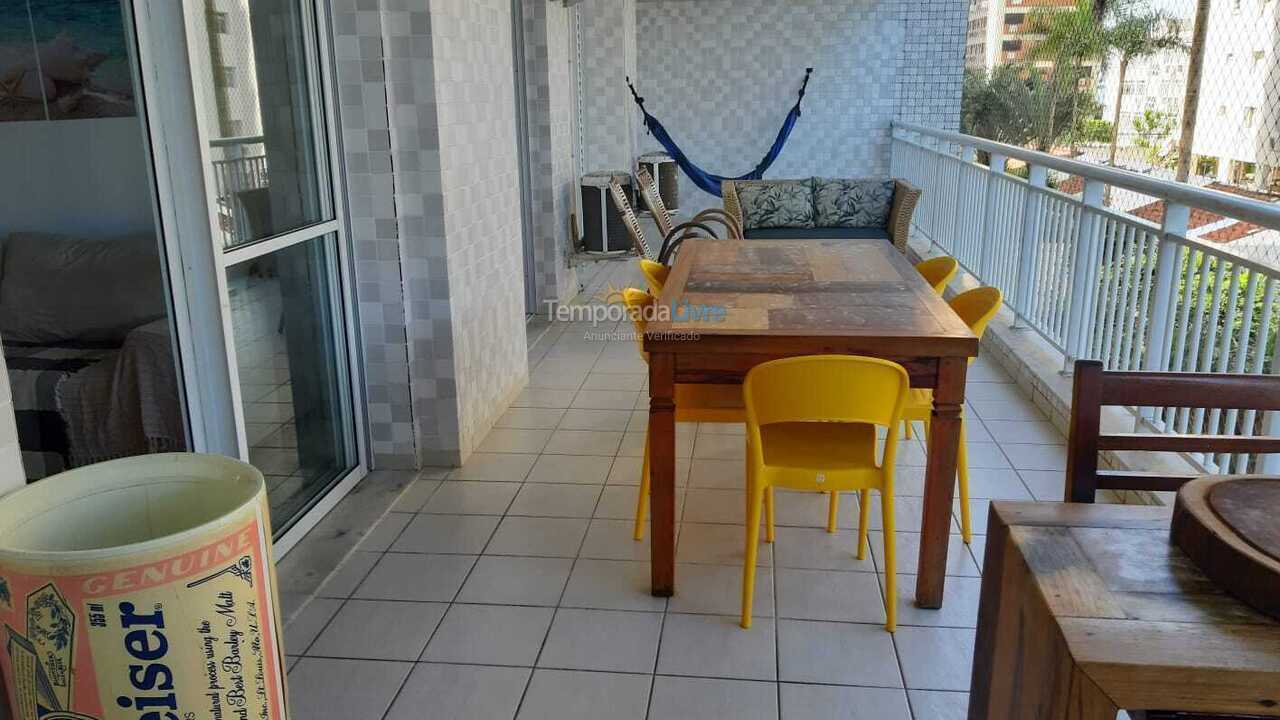 Apartamento para aluguel de temporada em Guarujá (Astúrias)