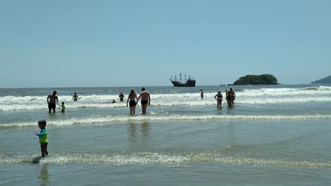 Apartment overlooking the sea