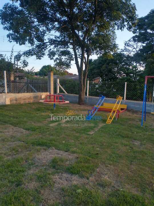 Ranch for vacation rental in Salto de Pirapora (Condomínio Arco íris)