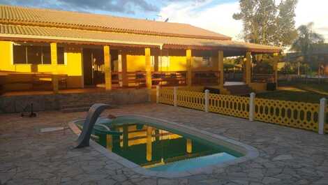 Granja para alquilar en Salto de Pirapora - Condomínio Arco íris