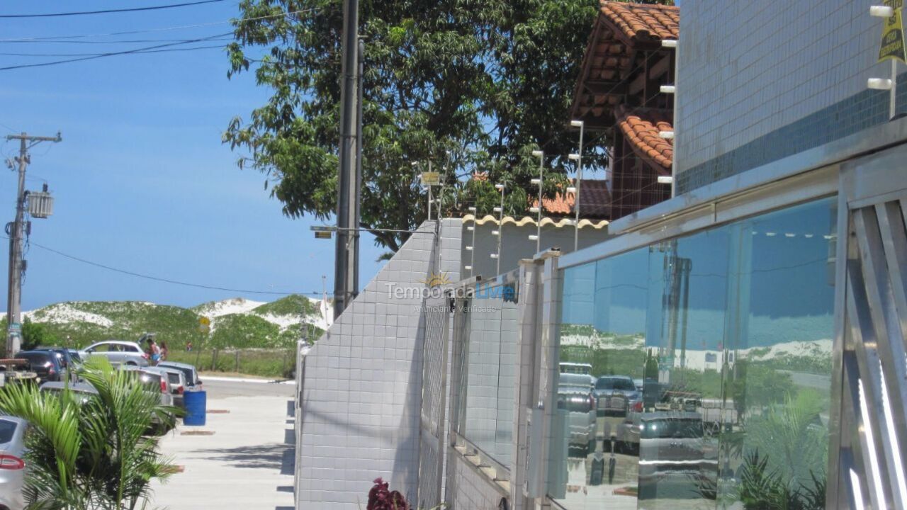 Apartamento para aluguel de temporada em Cabo Frio (Algodoal)