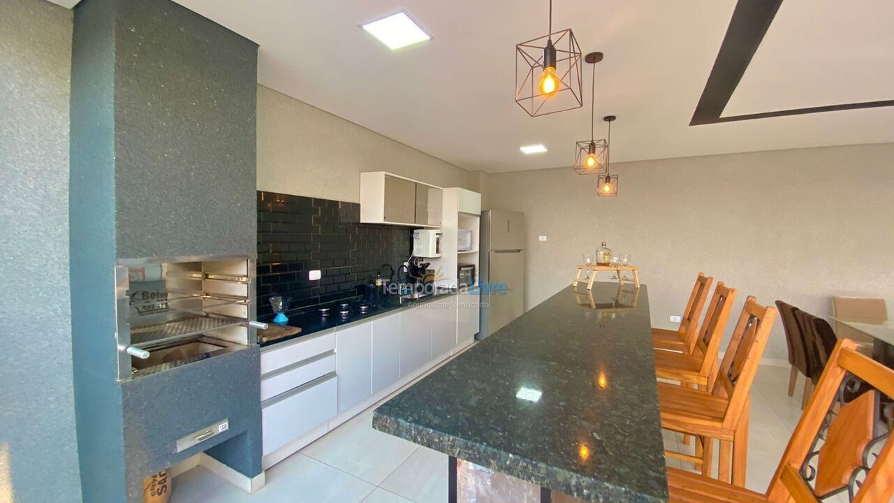 House for vacation rental in Olímpia (Jardin Residencial Parque Vila Lobos)