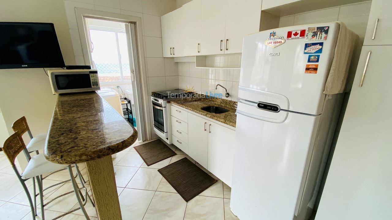 Apartamento para aluguel de temporada em Bombinhas (Praia de Bombas)
