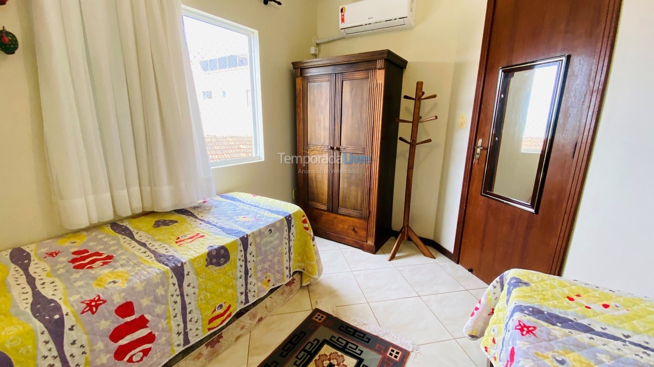 Apartamento para aluguel de temporada em Bombinhas (Praia de Bombas)