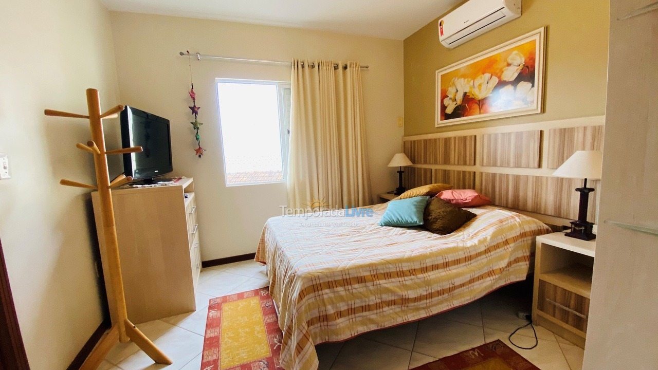Apartamento para aluguel de temporada em Bombinhas (Praia de Bombas)