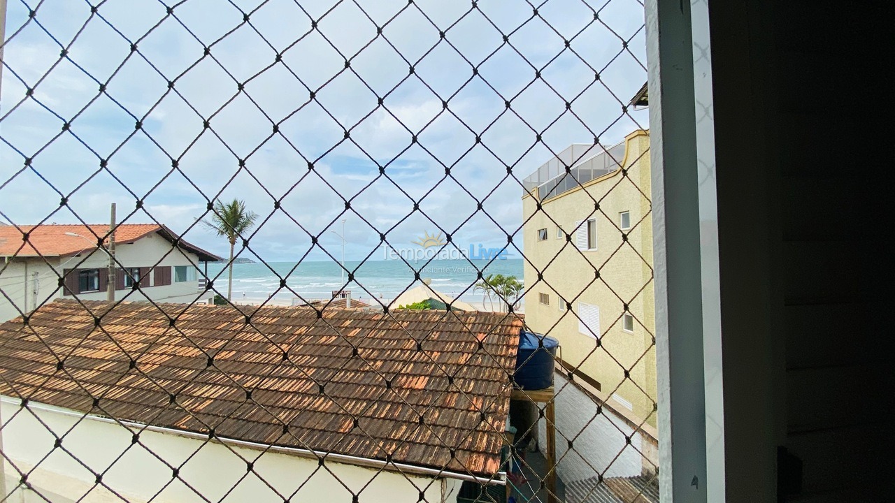 Apartamento para aluguel de temporada em Bombinhas (Praia de Bombas)